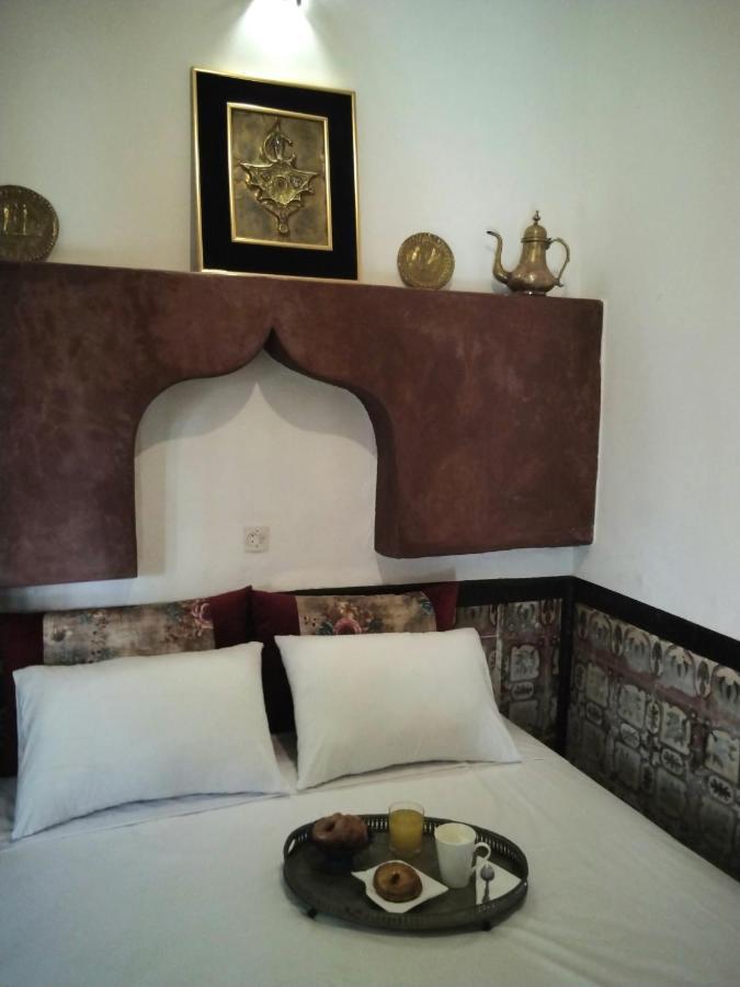 Riad Bouchouari 33 Marrakesh Exterior foto