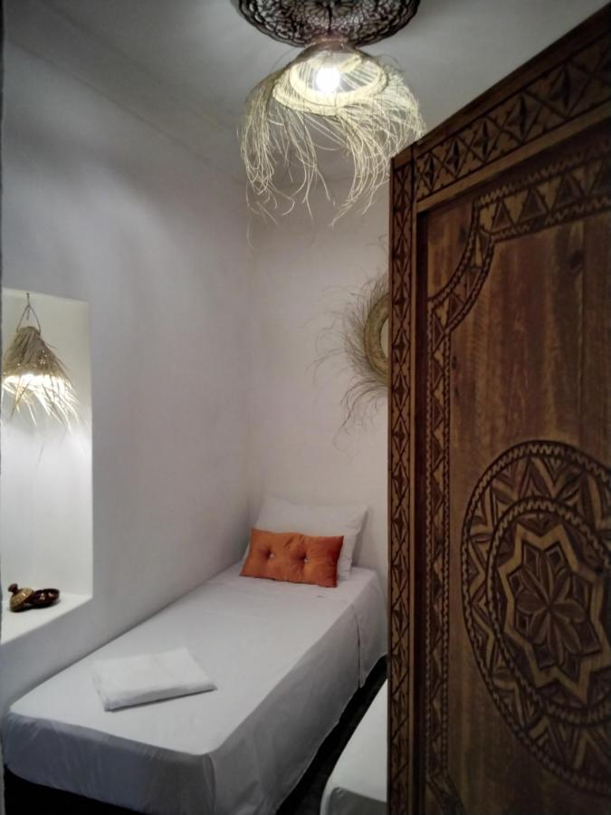 Riad Bouchouari 33 Marrakesh Habitación foto