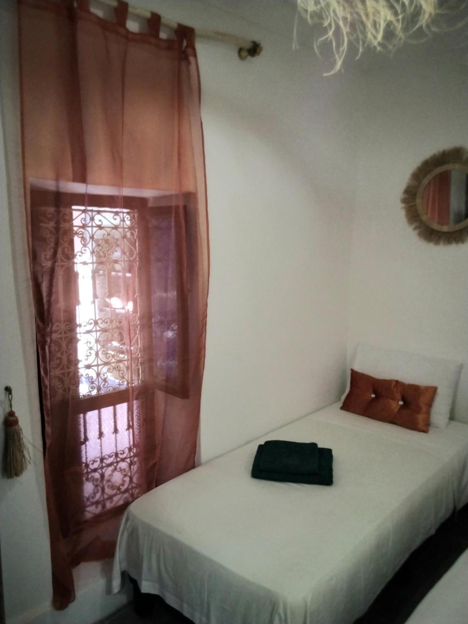 Riad Bouchouari 33 Marrakesh Habitación foto